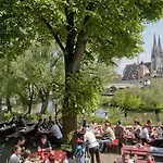 Schloss Weichs Zu Regensburg